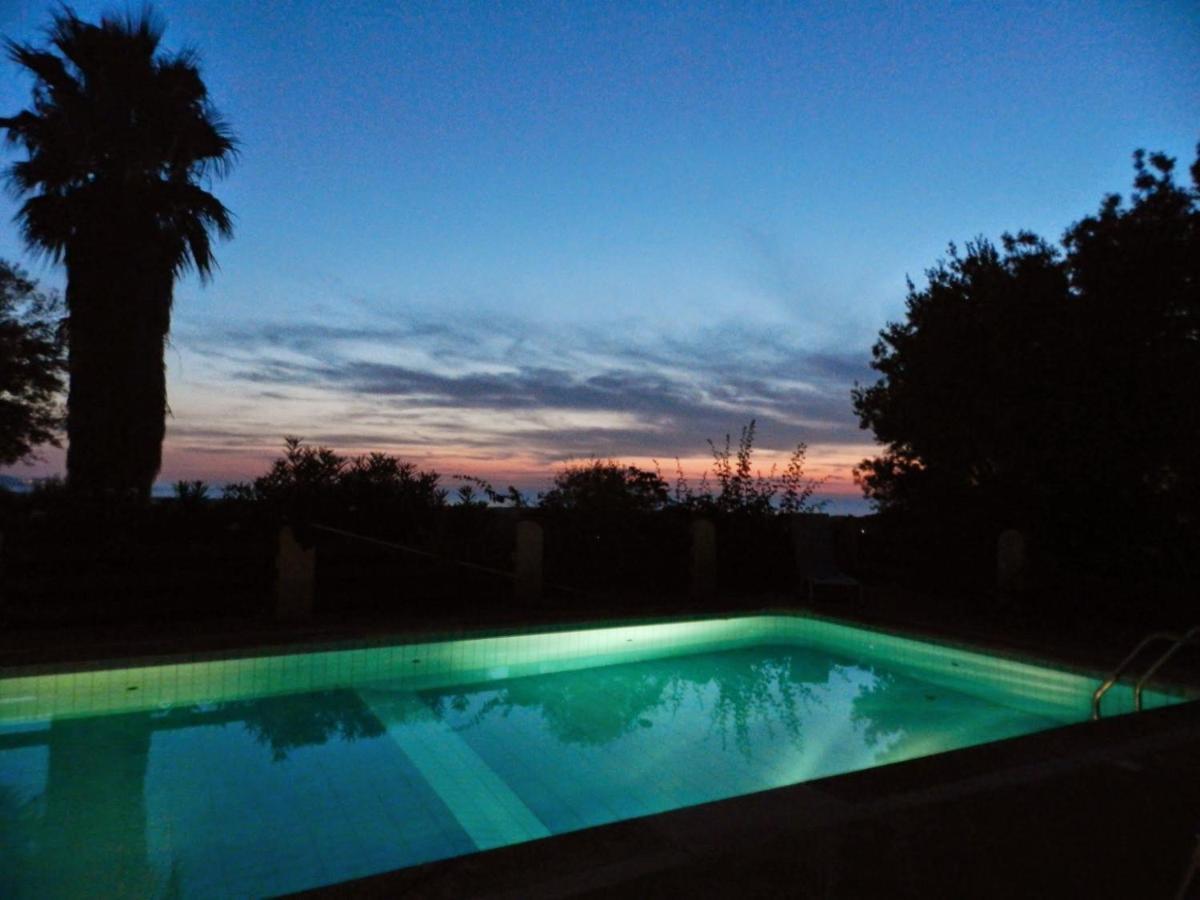 באדזי Villa Bouganville By Interhome מראה חיצוני תמונה